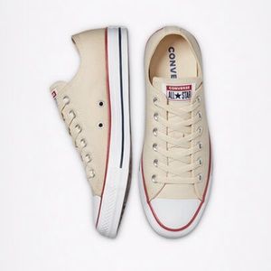 NEW off white converse size 6